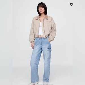 ✨Gap (EUC) Mid Rise '90s Loose Cargo Jeans Size 27P✨